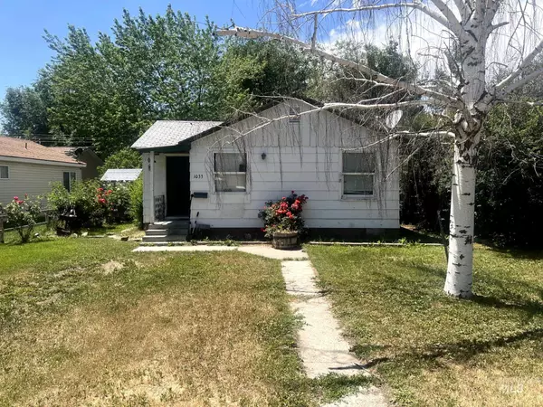 1033 Nevada Street, Gooding, ID 83330