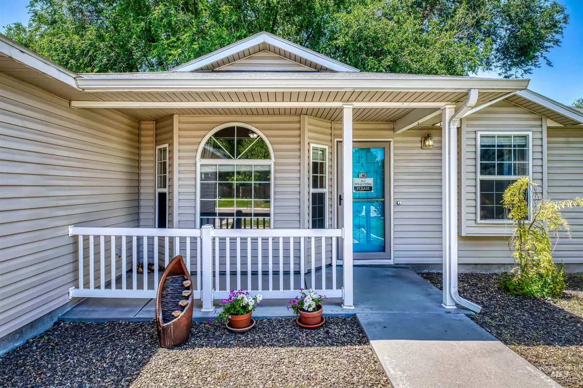 Nampa, ID 83686,2209 S Plateau Dr