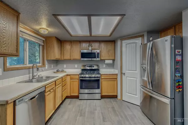 Nampa, ID 83686,2209 S Plateau Dr