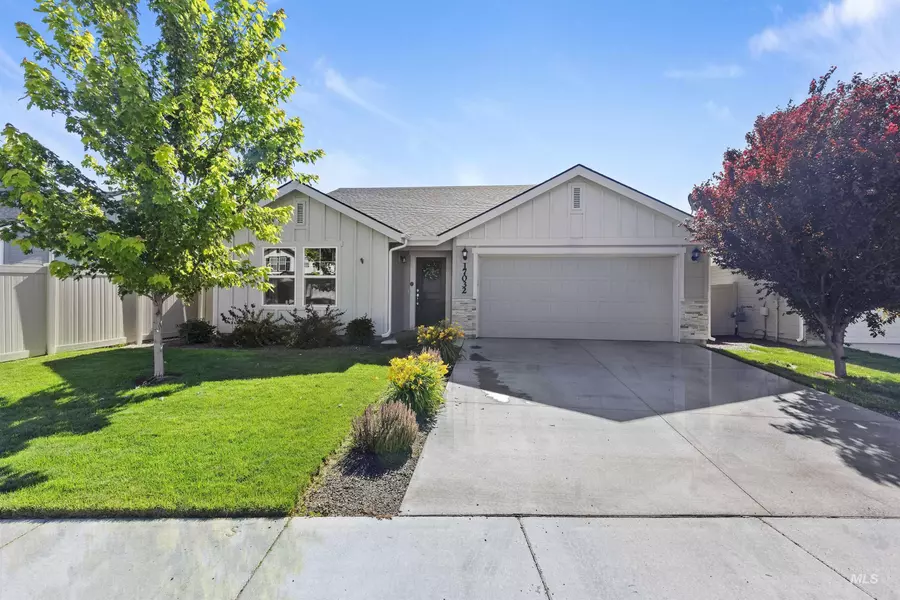 17032 N Thomas Paine Way, Nampa, ID 83687