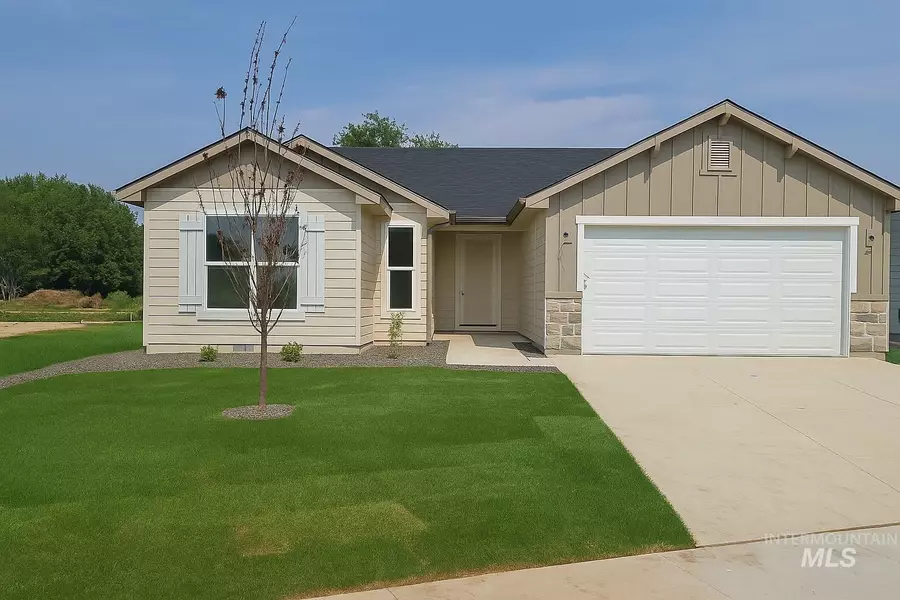 700 Desert Rose Avenue, Wilder, ID 83676