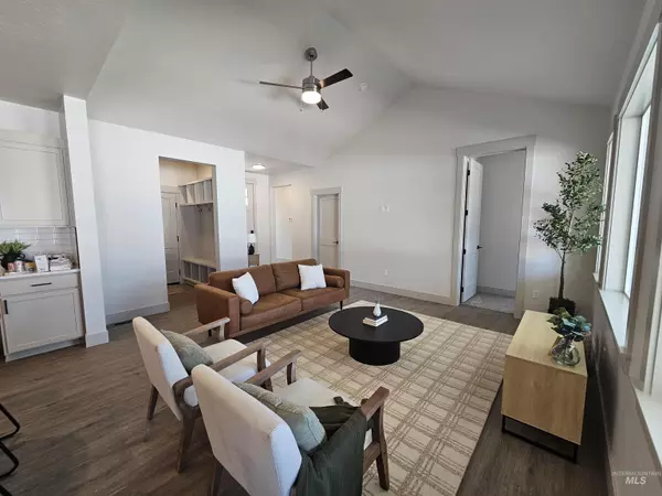 Wilder, ID 83676,1080 Velvet Loop