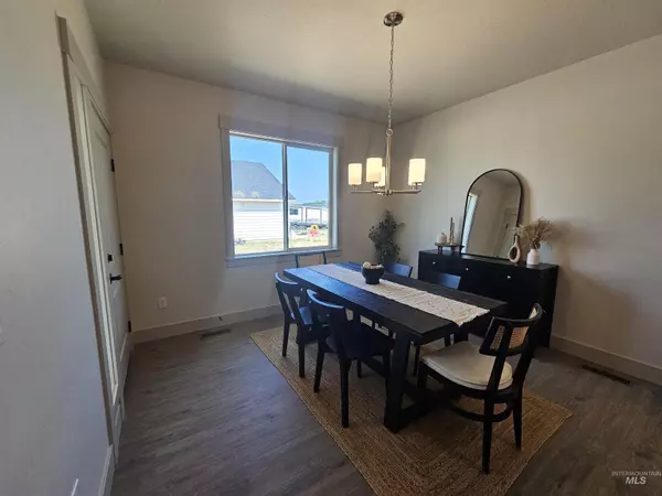 Wilder, ID 83676,1080 Velvet Loop