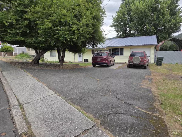 Orofino, ID 83544,256 Shasta Circle