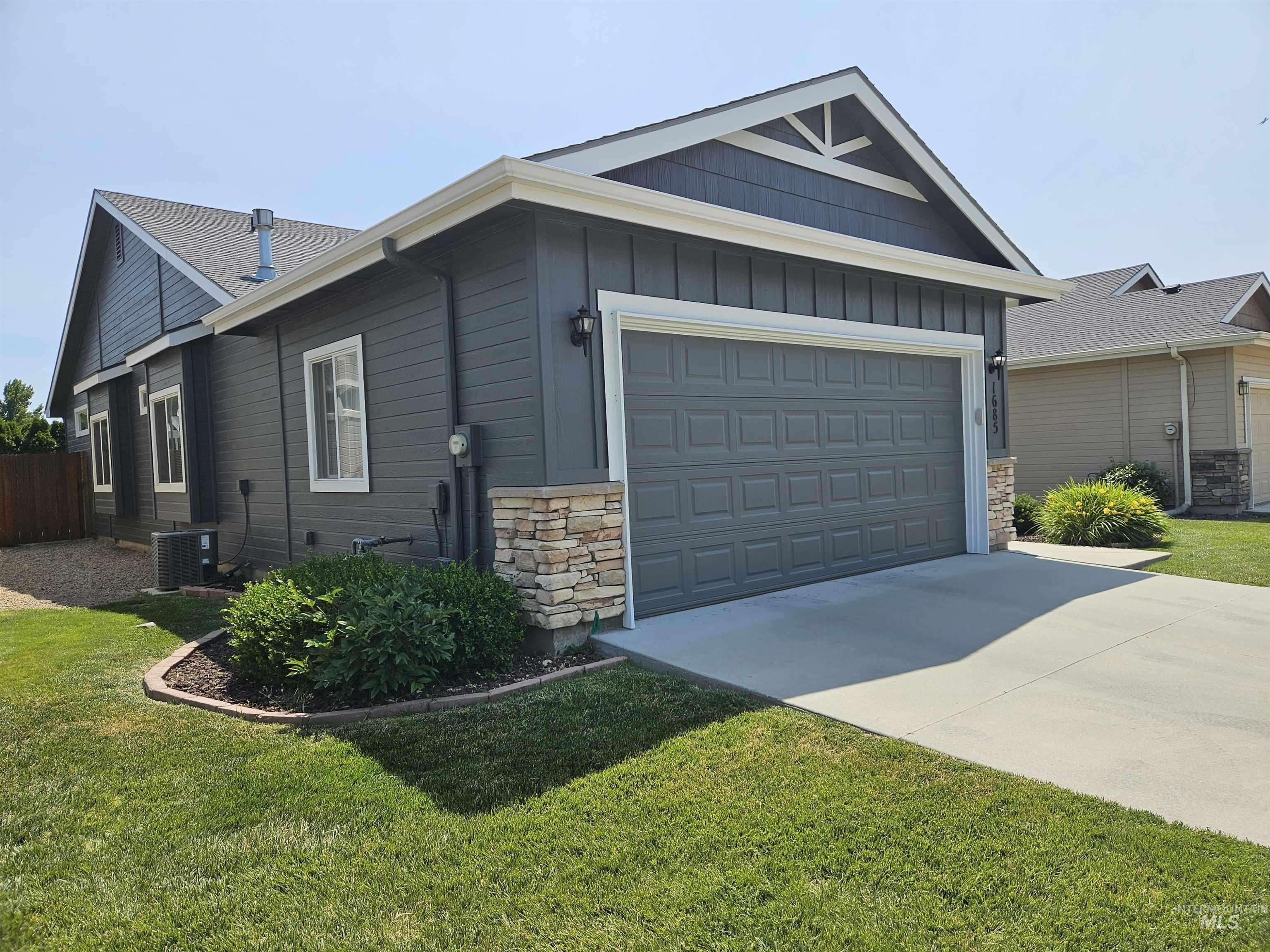 Meridian, ID 83642,1685 W Lonesome Dove St