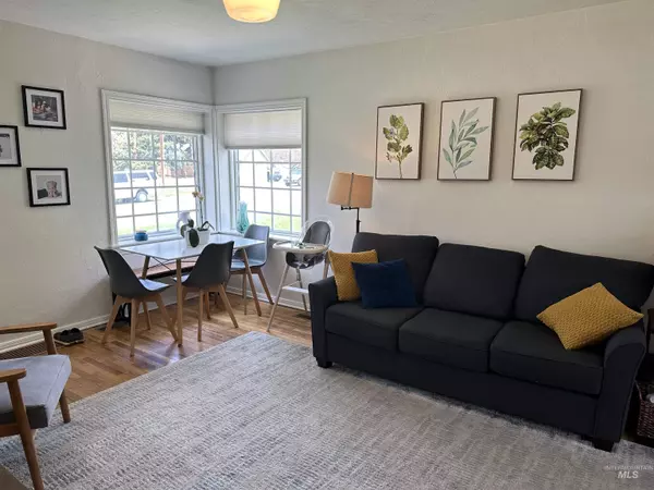 Hailey, ID 83333,12 W Elm Street