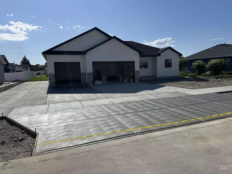 1139 Plains Drive, Blackfoot, ID 83221