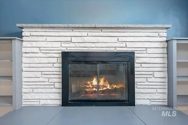 Boise, ID 83709,674 S Sawtooth Ave