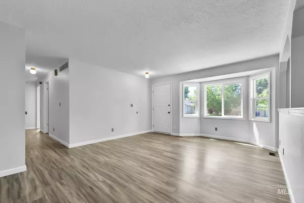 Boise, ID 83713,11660 W Ginger Creek Dr