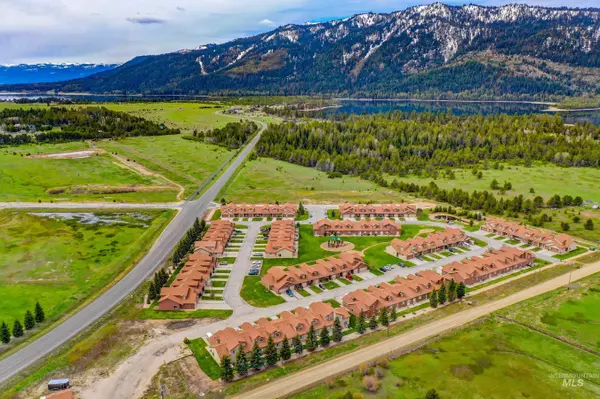 Donnelly, ID 83615,21 #8 Mangum Circle