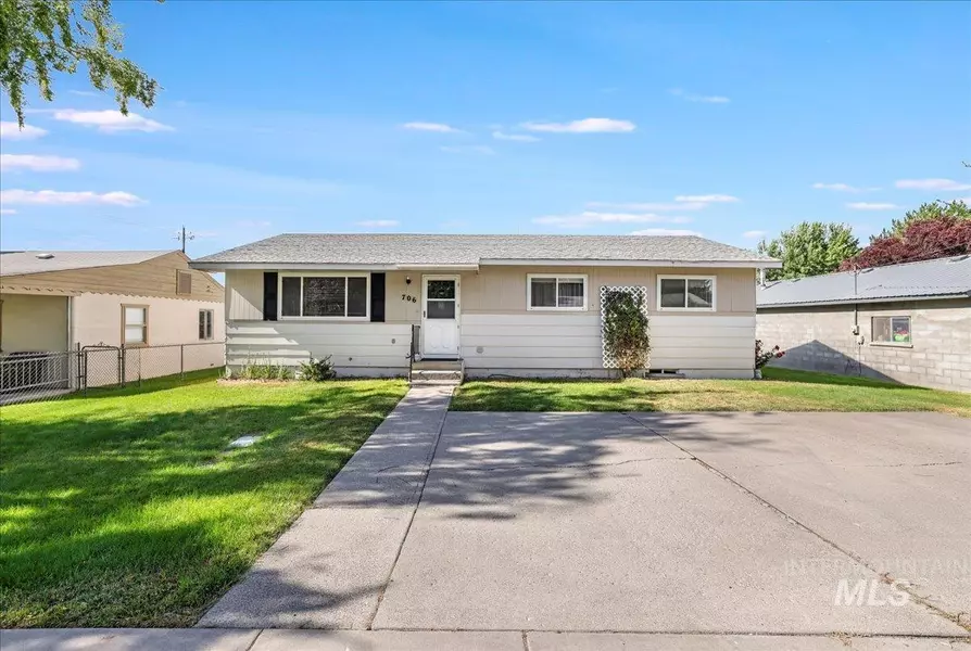 706 10th Avenue, Jerome, ID 83338