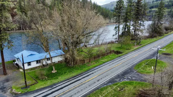 Kamiah, ID 83536,4968 Highway 12 (0.28ac)