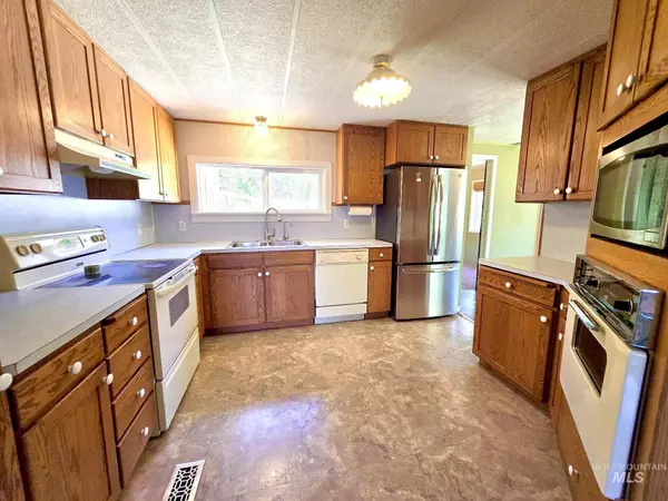 Uniontown, WA 99179,308 W Frank Street