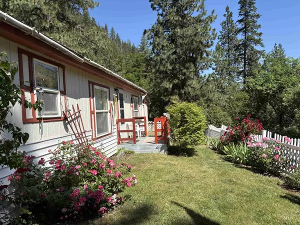 New Meadows, ID 83654,5645 Pines Rd