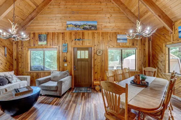 Cascade, ID 83611,1258 Shore Drive