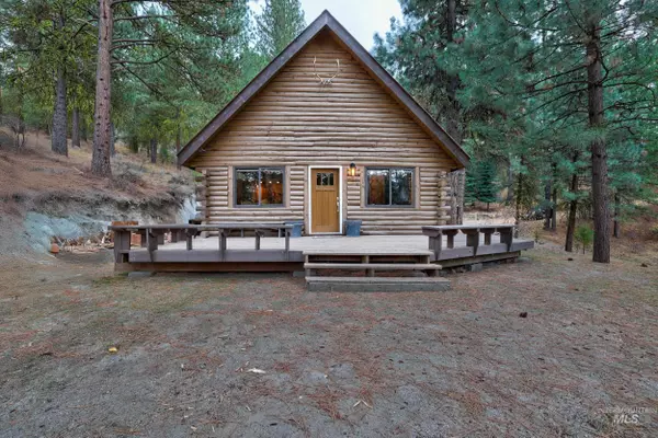1258 Shore Drive,  Cascade,  ID 83611