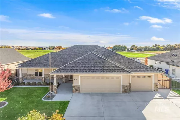 862 Brookwood Dr., Fruitland, ID 83619