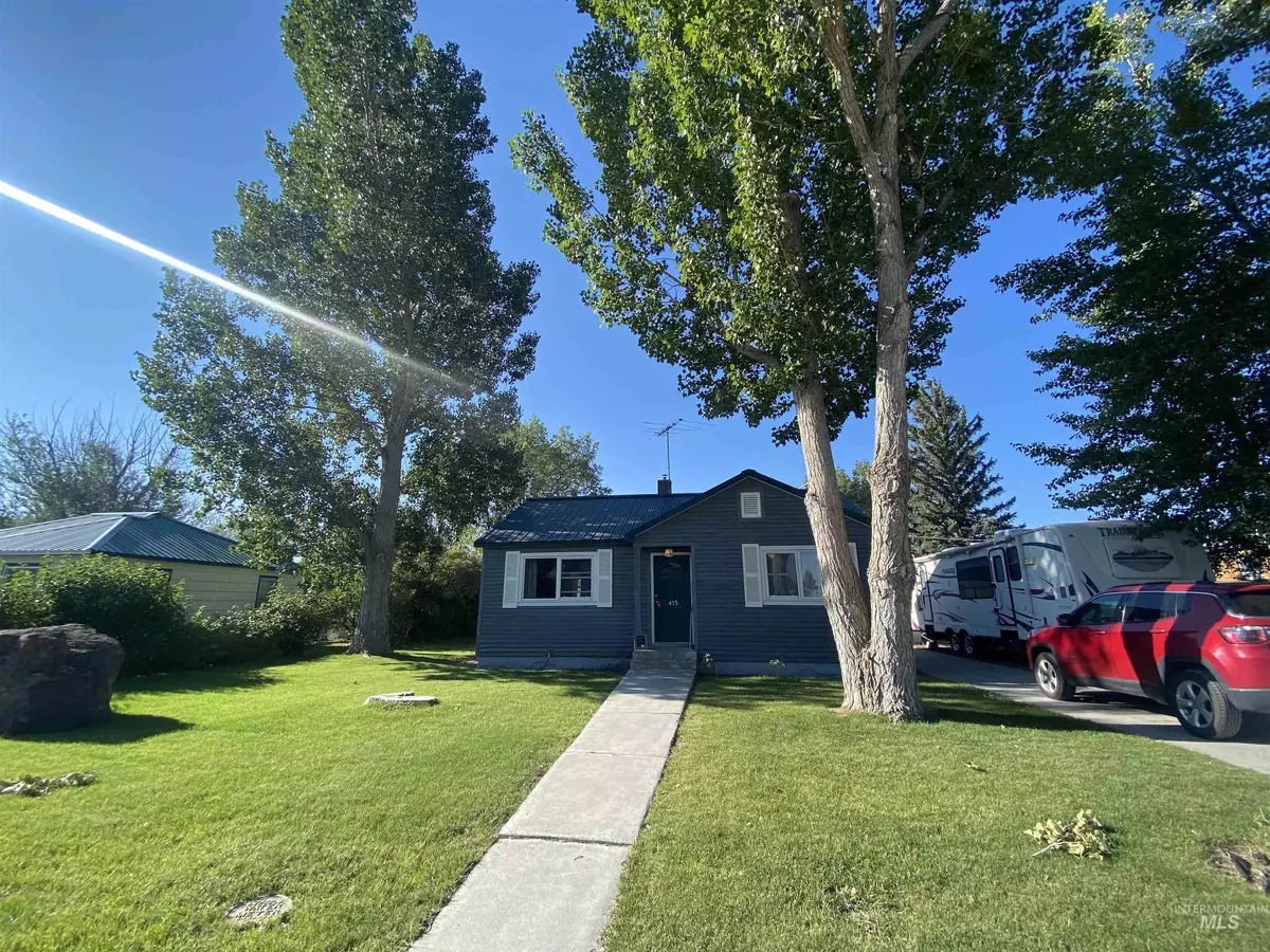 Arco, ID 83213,415 Mary Dr