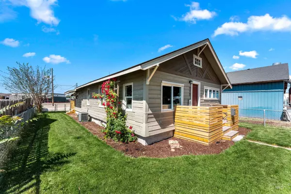 Caldwell, ID 83605,112 Dearborn Street