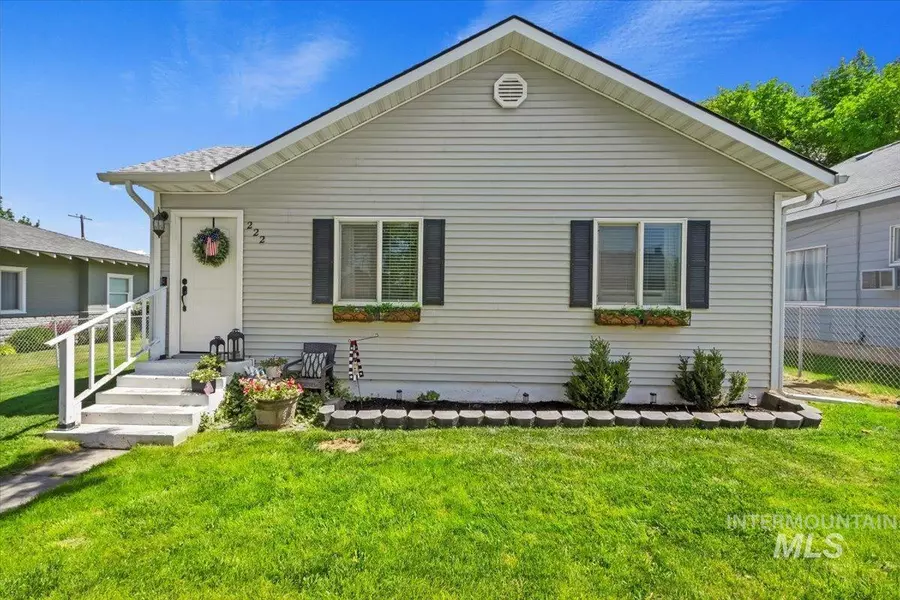 222 12th Ave. N., Buhl, ID 83316