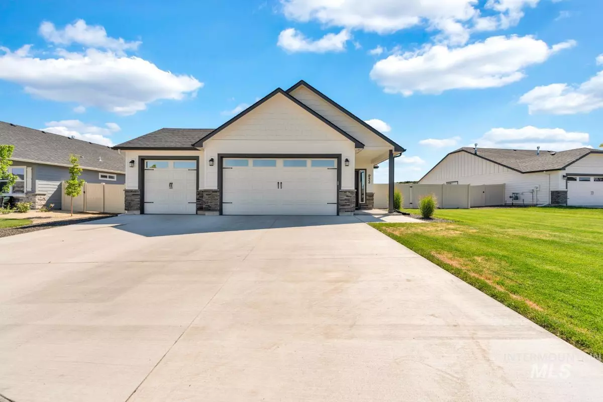 Kuna, ID 83634,952 N Rockdale Way