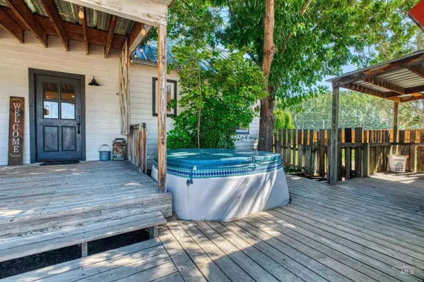 Nampa, ID 83686,6811 E Locust Lane