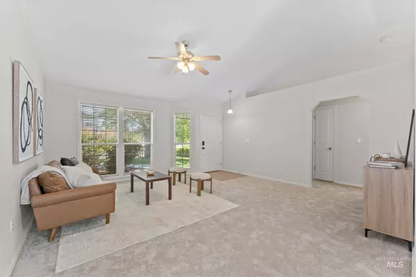 Boise, ID 83713,5167 N Rothmans Avenue