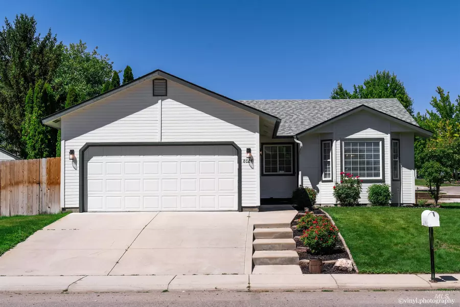 8024 W Mojave Dr, Boise, ID 83709
