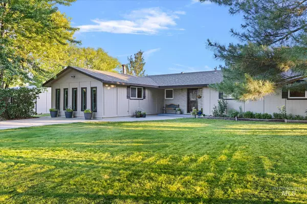 Kuna, ID 83634-1446,6350 Reining Horse Dr