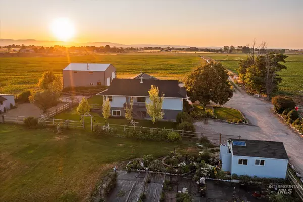 8268 Robinson Rd.,  Kuna,  ID 83634