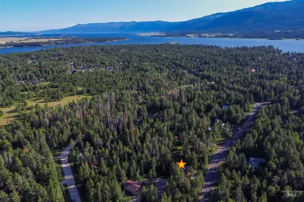 Donnelly, ID 83615,171 Lake Trail Dr