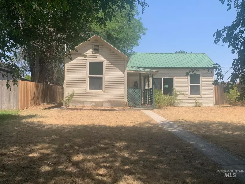 414 N Birch, Shoshone, ID 83352