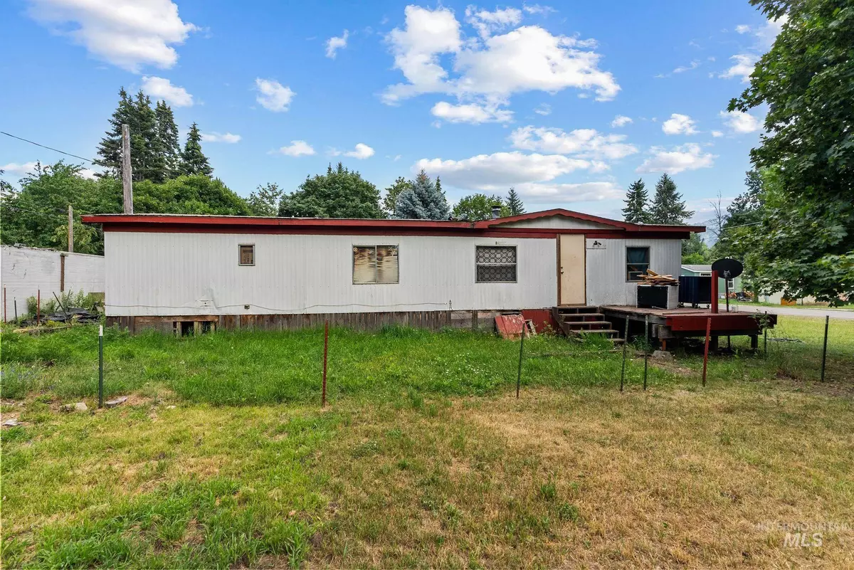 Clark Fork, ID 83811,105 E 1st Ave