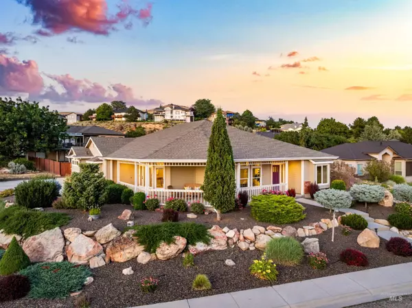 Boise, ID 83712,1752 S Wind Dancer Way