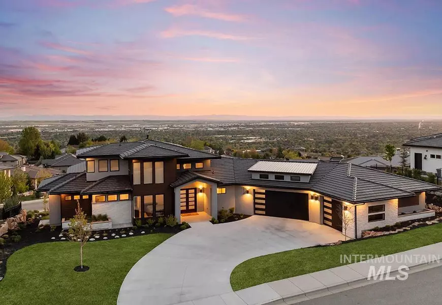 1519 S Galaxy Way, Boise, ID 83712-8537