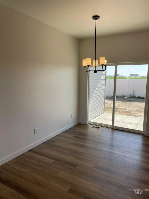 Jerome, ID 83338,1322 Concord St