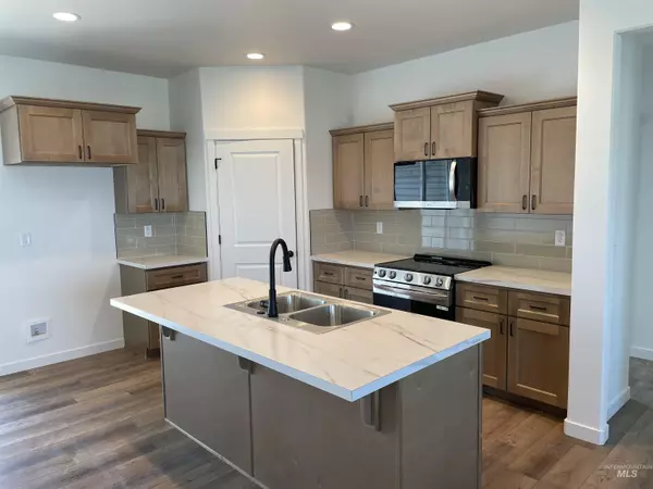 Jerome, ID 83338,1322 Concord St
