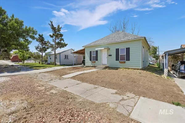Buhl, ID 83316,417 12th Avenue North