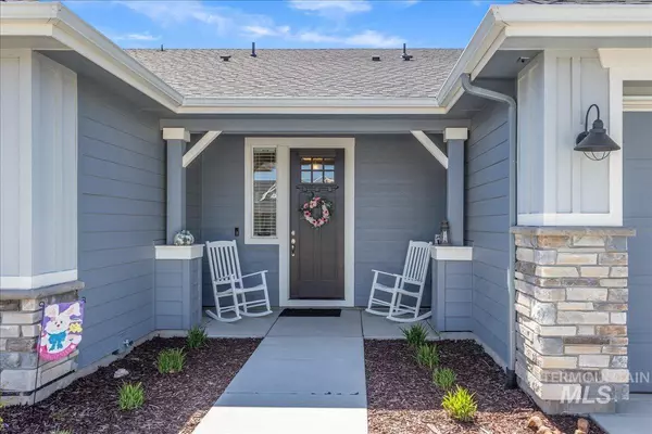 Kuna, ID 83634-3572,997 E Sweet Pearl St