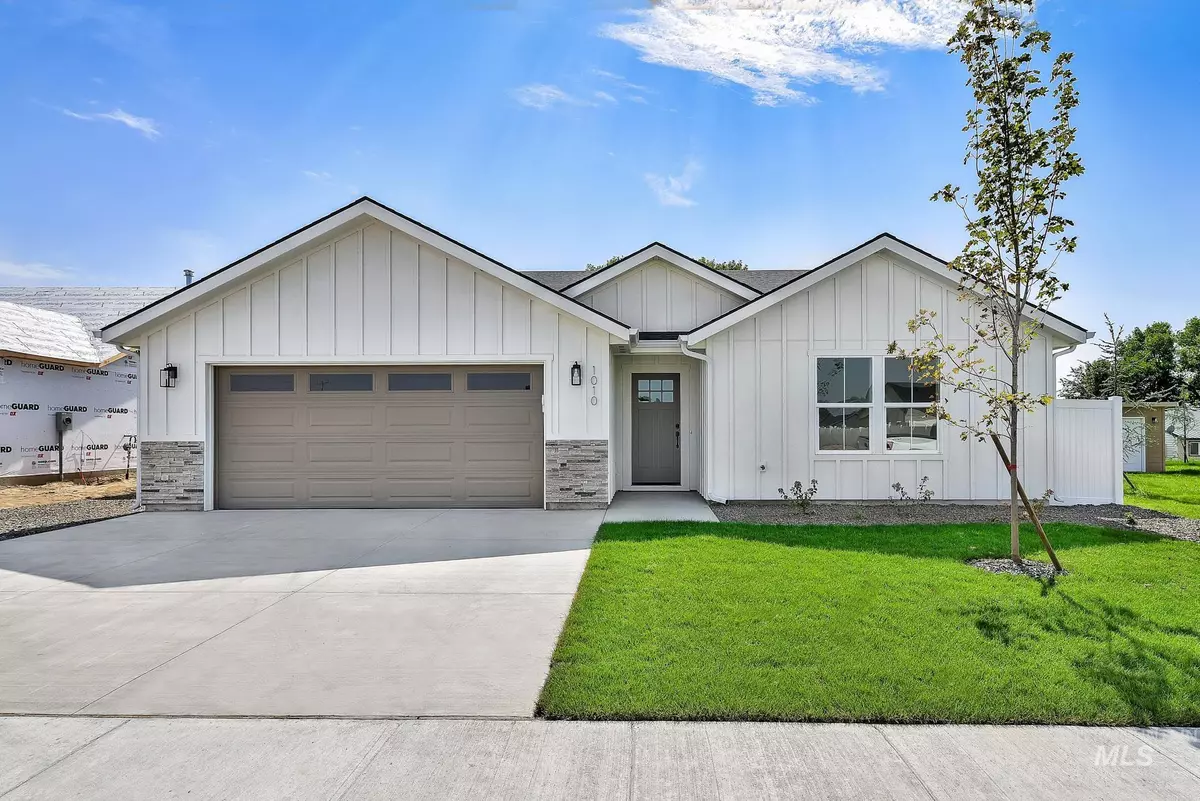 Parma, ID 83660,1010 E Verina St