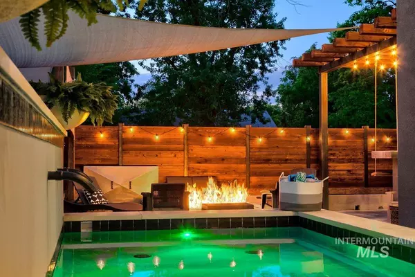 2802 W Pleasanton Ave, Boise, ID 83702