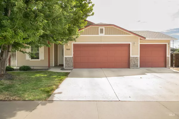 900 SW Independence, Mountain Home, ID 83647