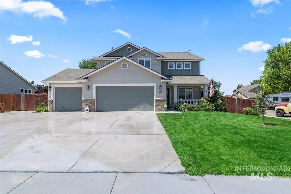 Kuna, ID 83634,691 S Landore Ave.