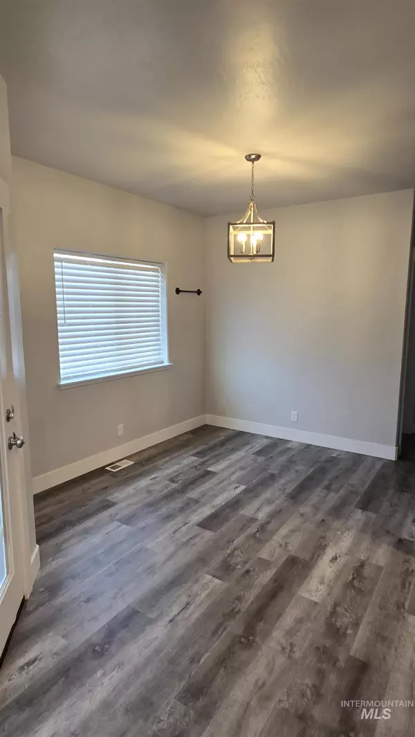 Rupert, ID 83350,305 W 155 Lane S