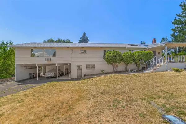 850 Maple St, Potlatch, ID 83855