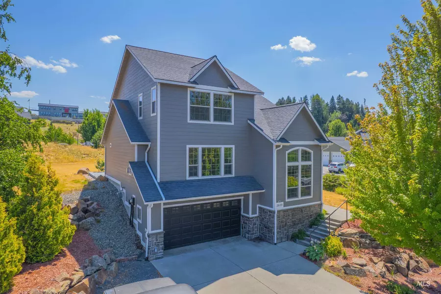 2609 Granville St, Moscow, ID 83843