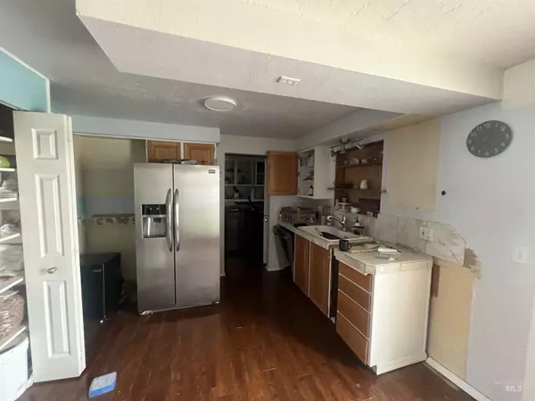 Kamiah, ID 83536,908 13th Street