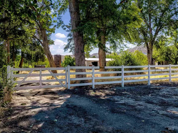 Emmett, ID 83617,3860 S Johns Ave
