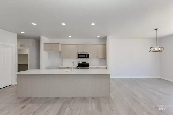 Kuna, ID 83634,684 W Striped Owl St