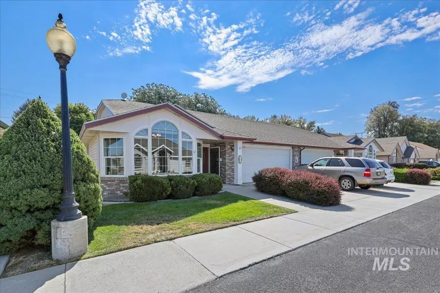 124 Country Lane Loop, Payette, ID 83661